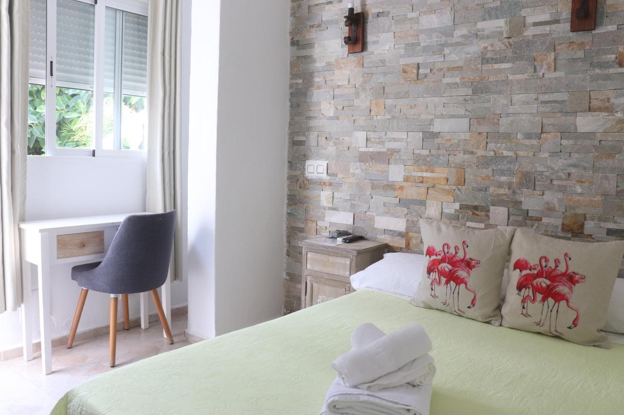 Hostal La Paloma I Calpe Zewnętrze zdjęcie